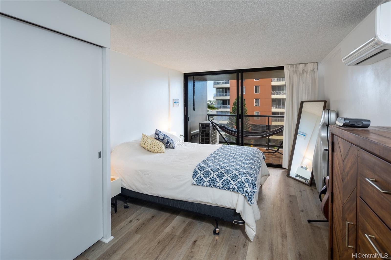 2724 Kahoaloha Lane  Unit 705