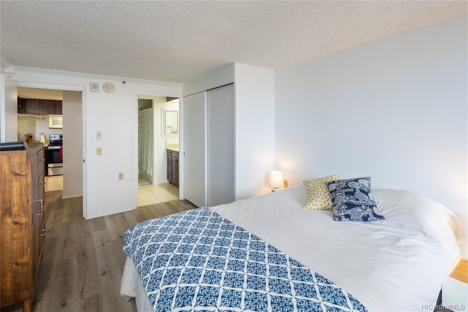 2724 Kahoaloha Lane  Unit 705