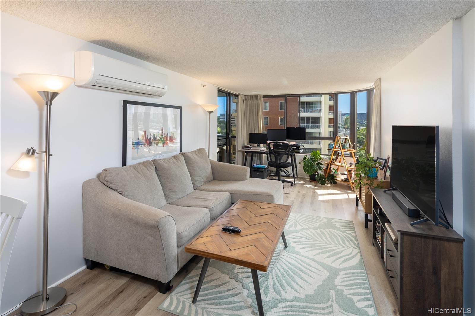 2724 Kahoaloha Lane  Unit 705