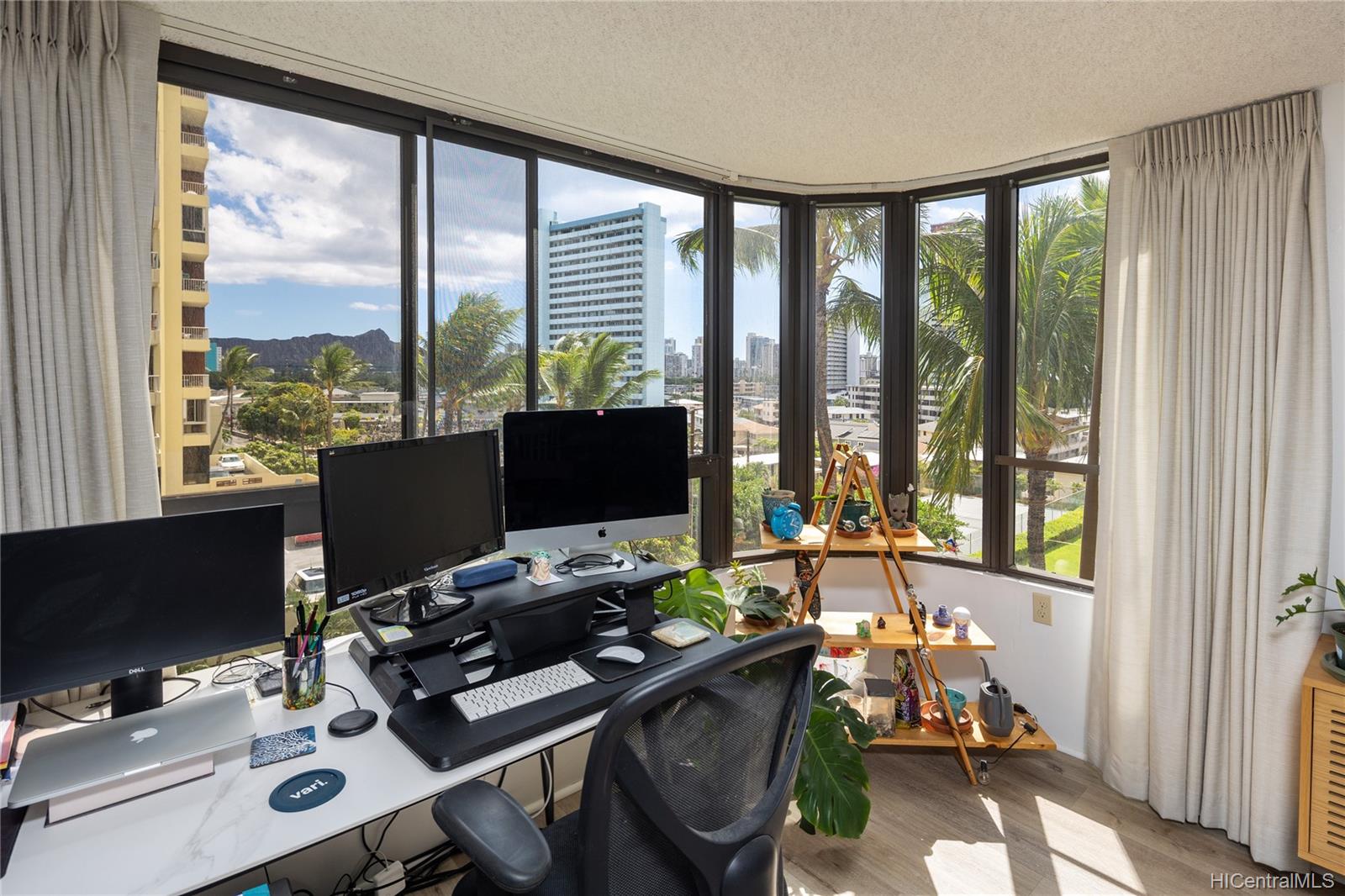 2724 Kahoaloha Lane  Unit 705