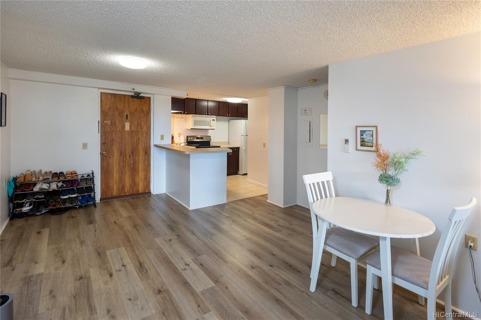 2724 Kahoaloha Lane  Unit 705