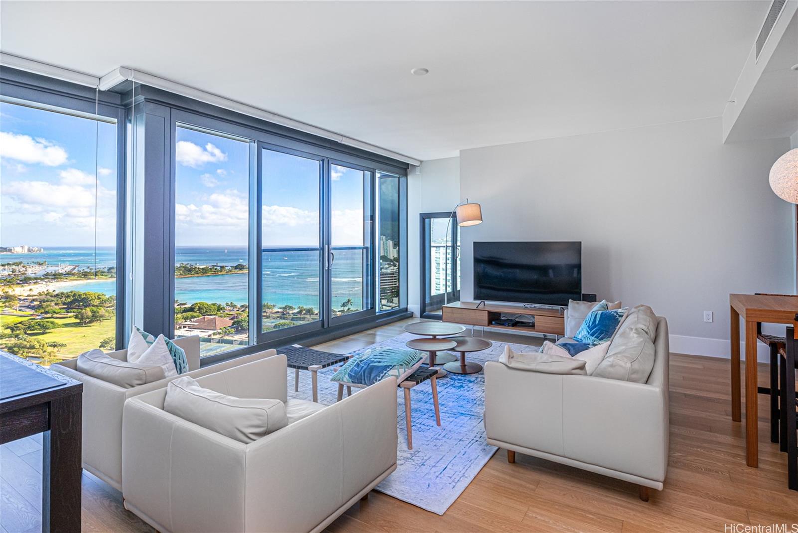 1108 Auahi Street 2206
