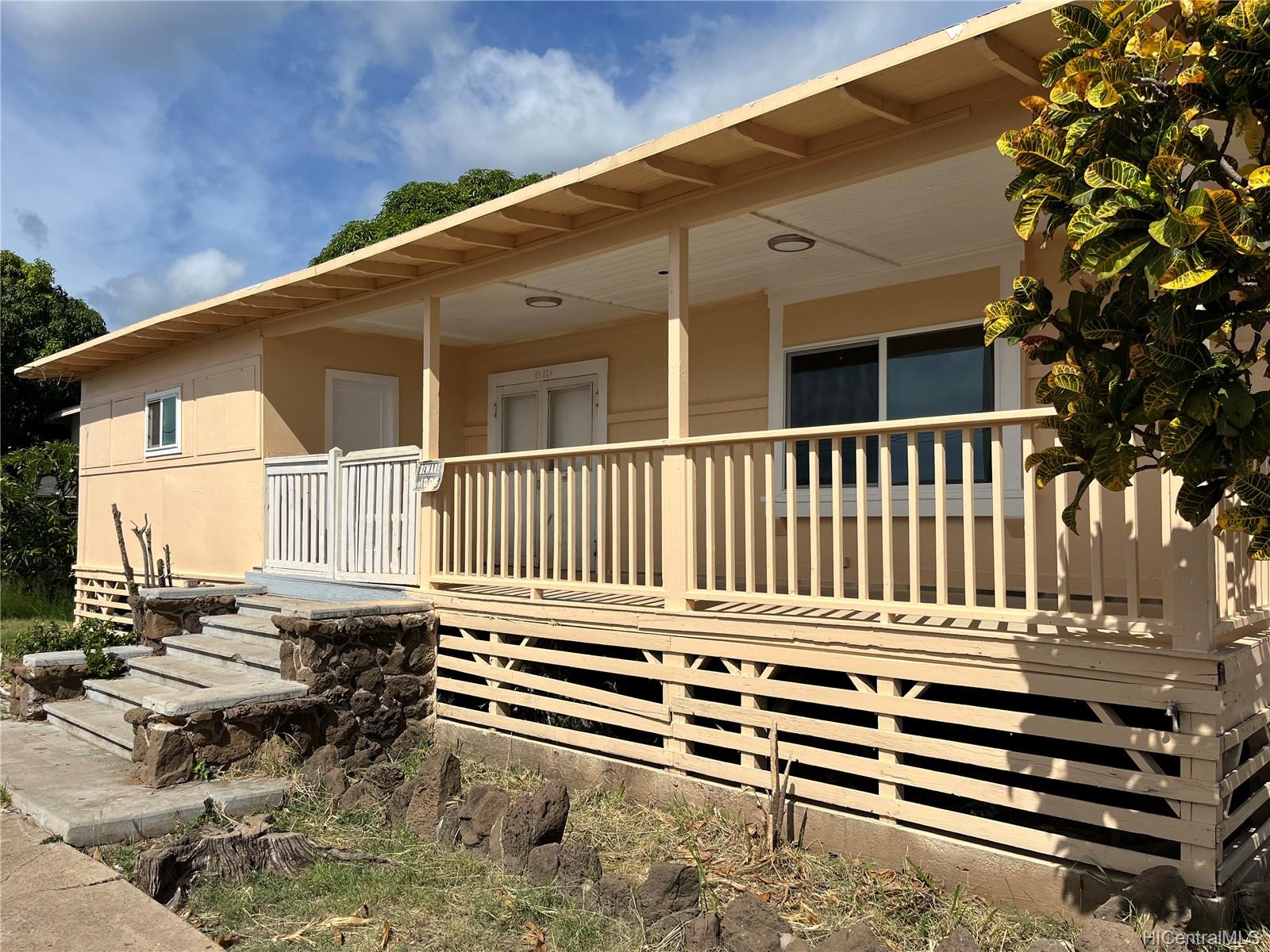 85824 Lihue Street Waianae HI 96792 listed 10272022