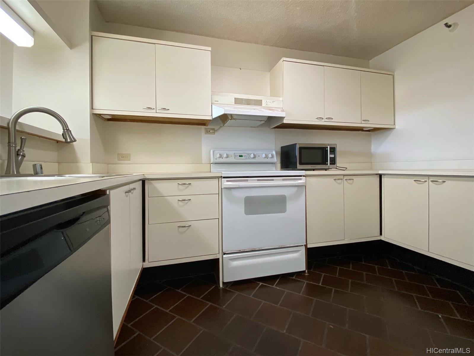 2101 Nuuanu Avenue  Unit I-1901