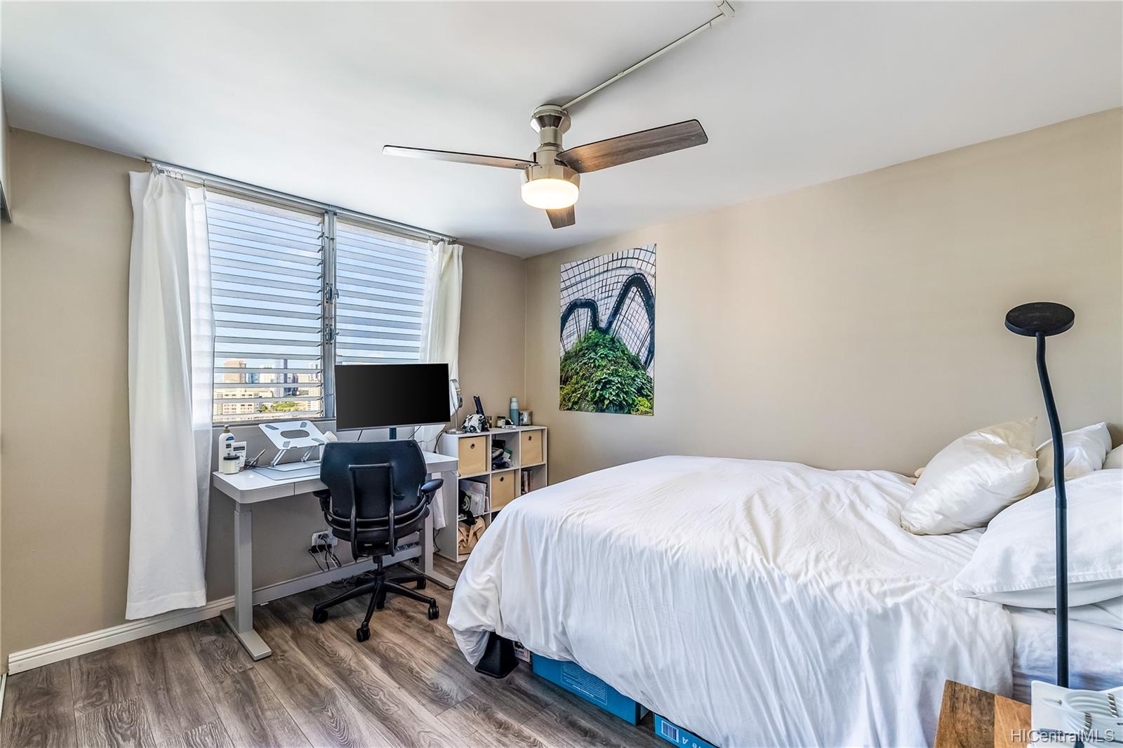 2474 Kapiolani Boulevard  Unit 1701