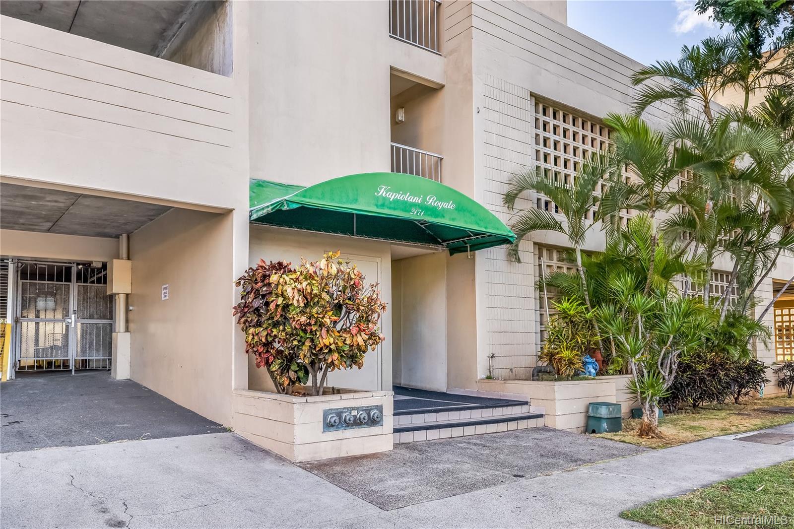 2474 Kapiolani Boulevard  Unit 1701