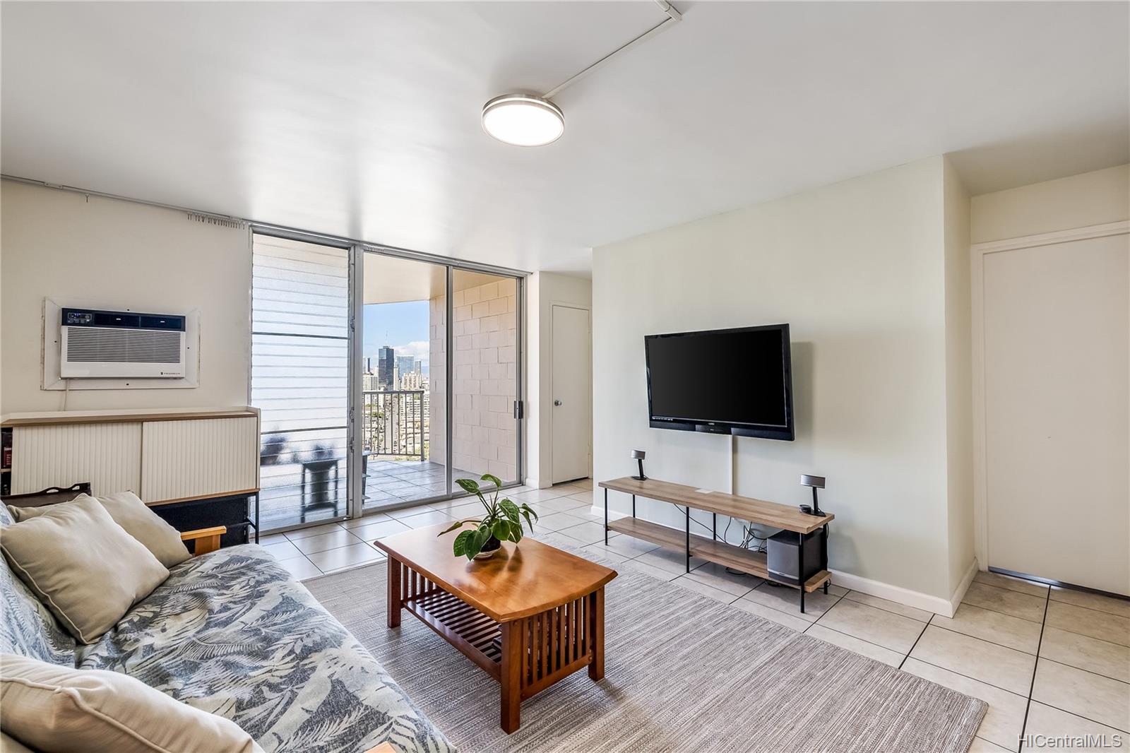 2474 Kapiolani Boulevard  Unit 1701