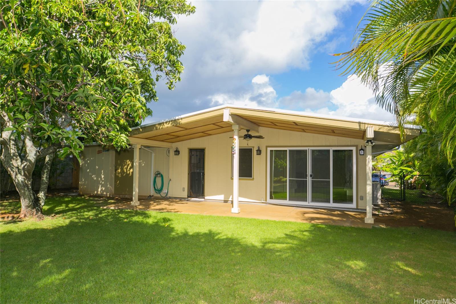 823 Halula Place