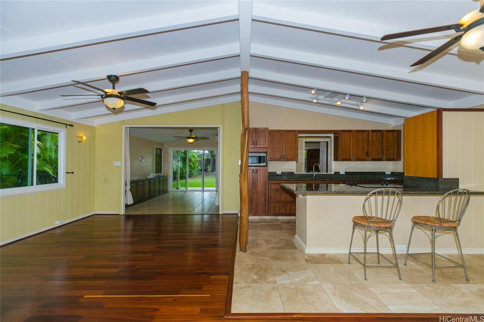 823 Halula Place