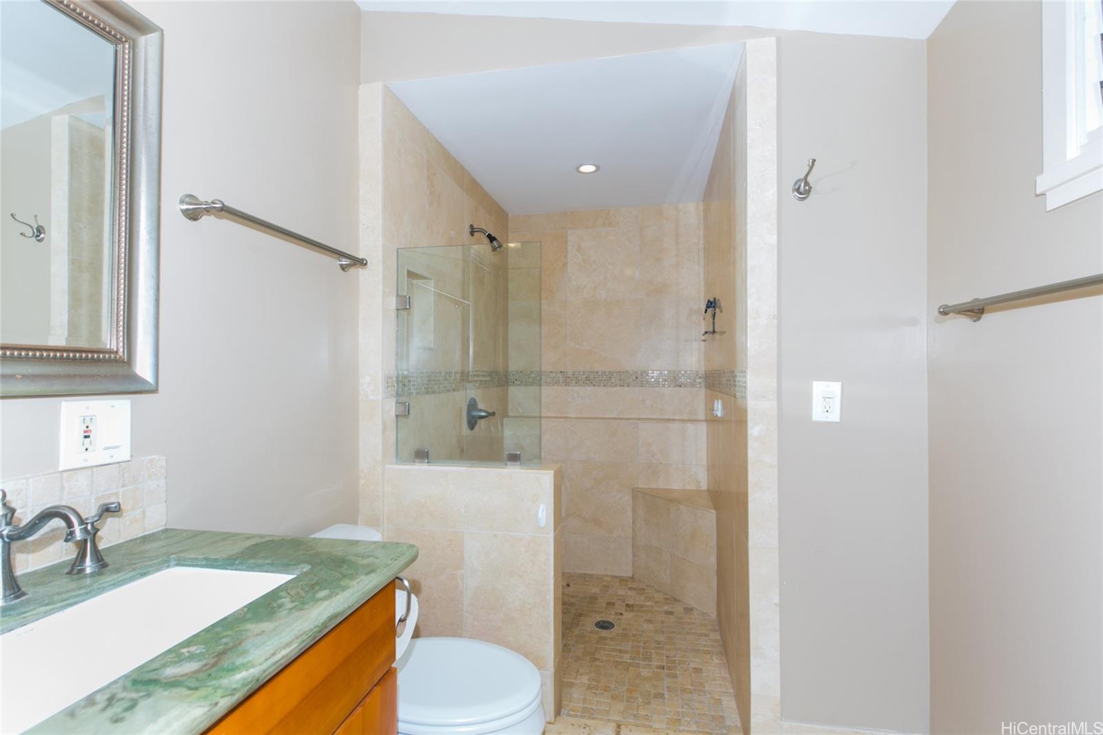 823 Halula Place