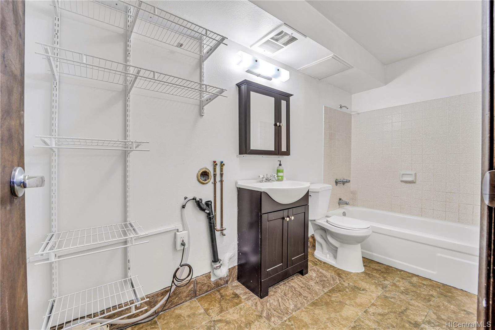 98-099 Uao Place  Unit 2301