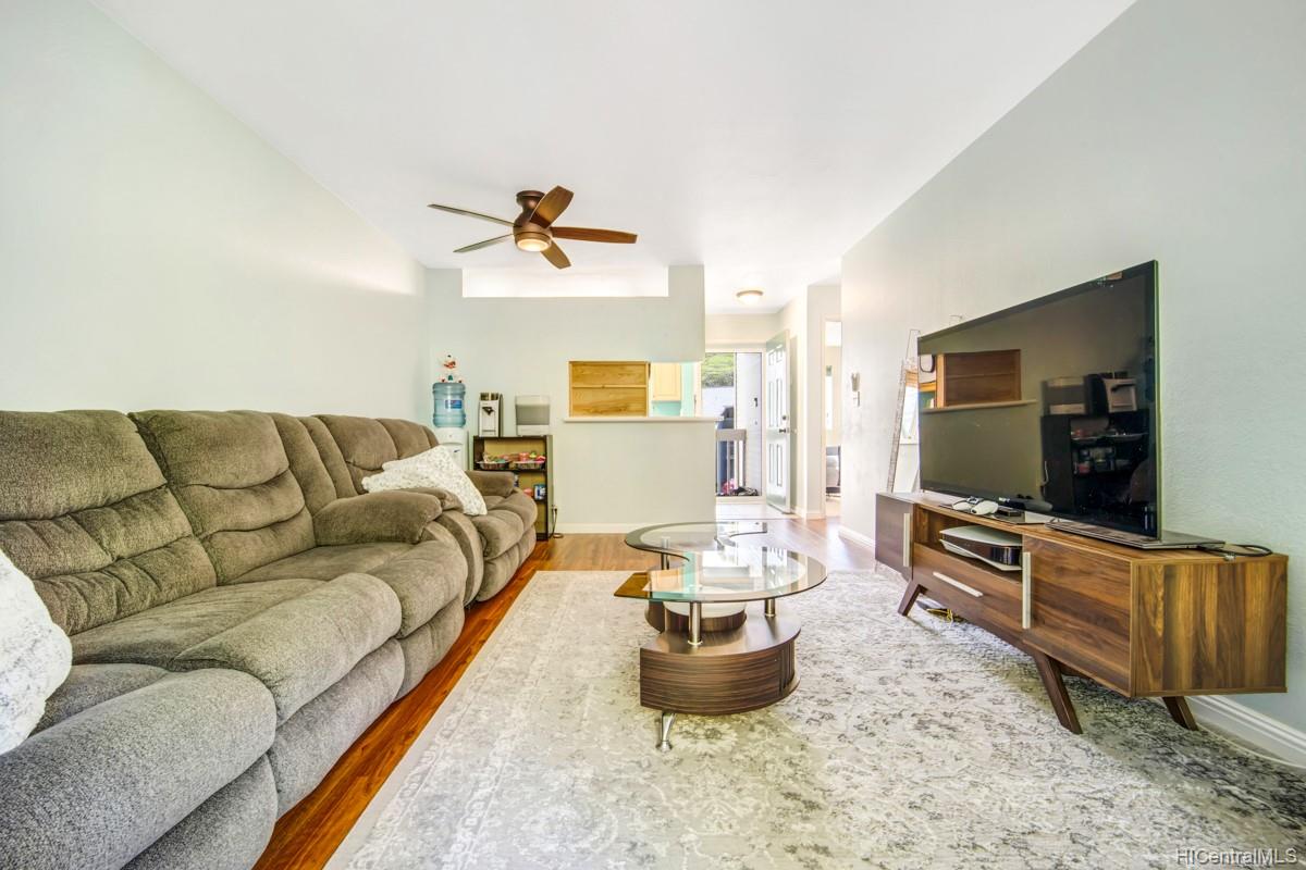 95-652 Wikao Street  Unit F203