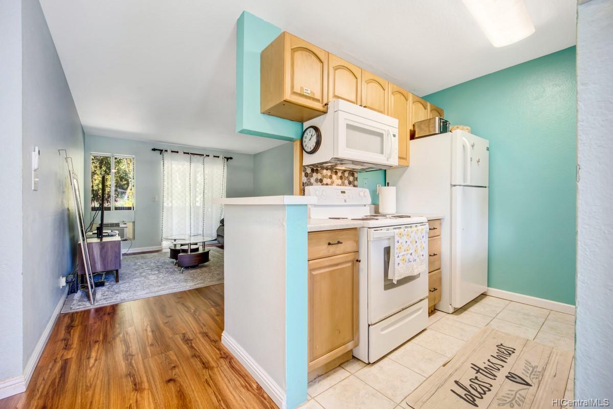 95-652 Wikao Street  Unit F203