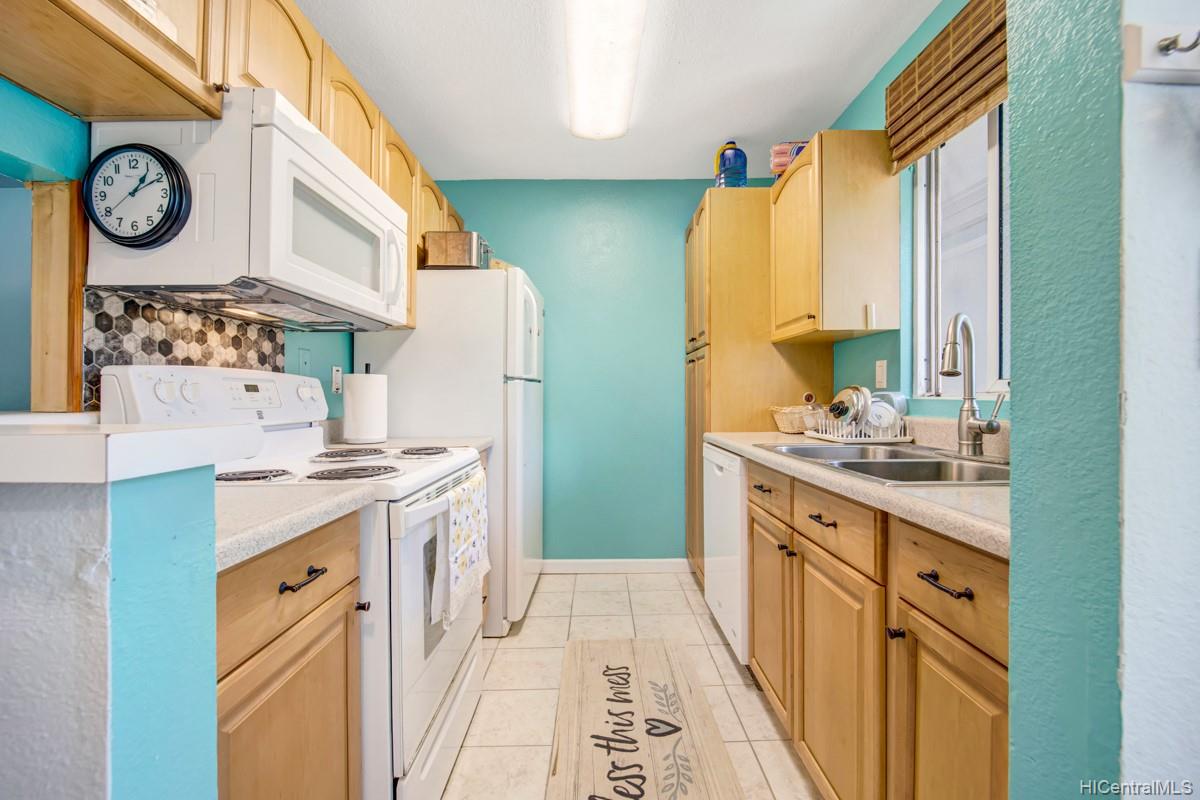 95-652 Wikao Street  Unit F203