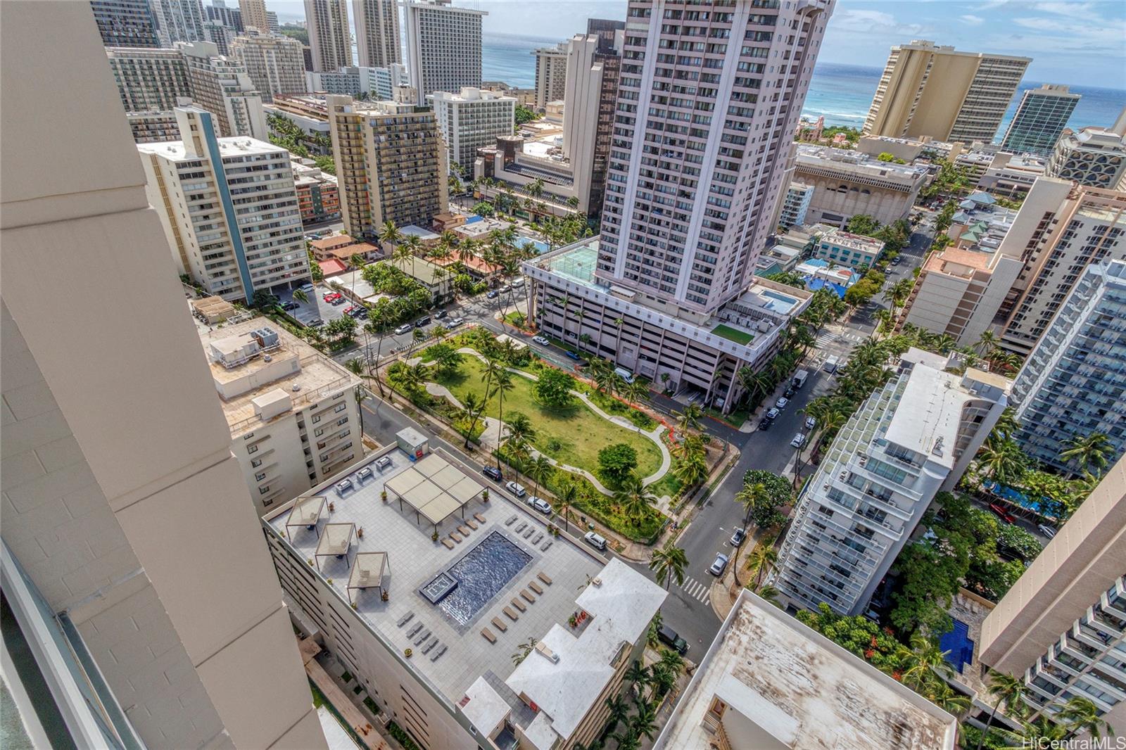 Aloha Lani 2211 Ala Wai Boulevard Unit 1604 Honolulu HI 96815 listed 12022022