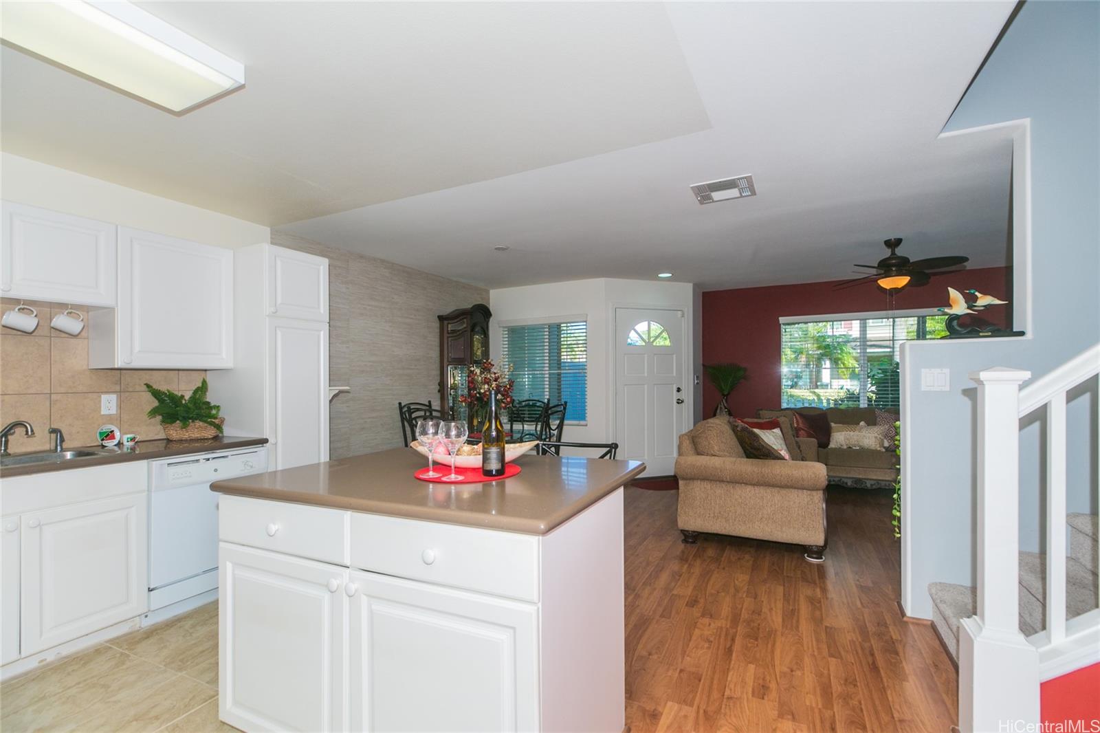 91-2093 Kaioli Street  Unit 1703