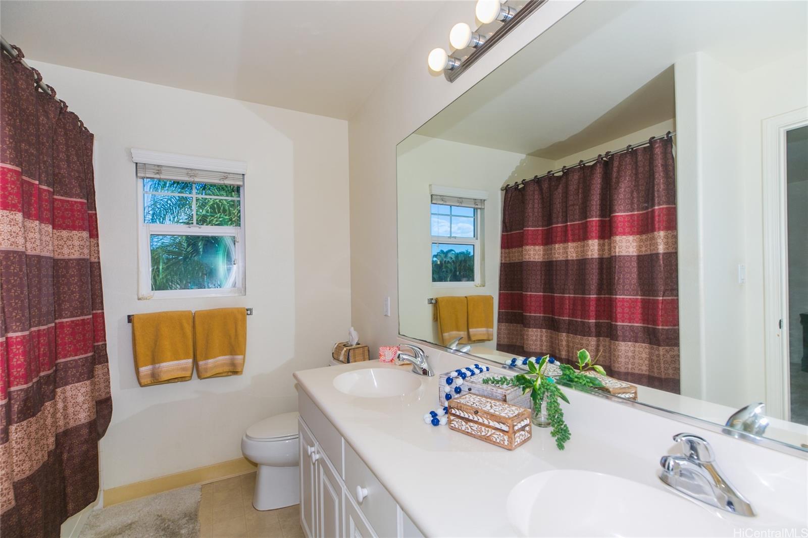 91-2093 Kaioli Street  Unit 1703
