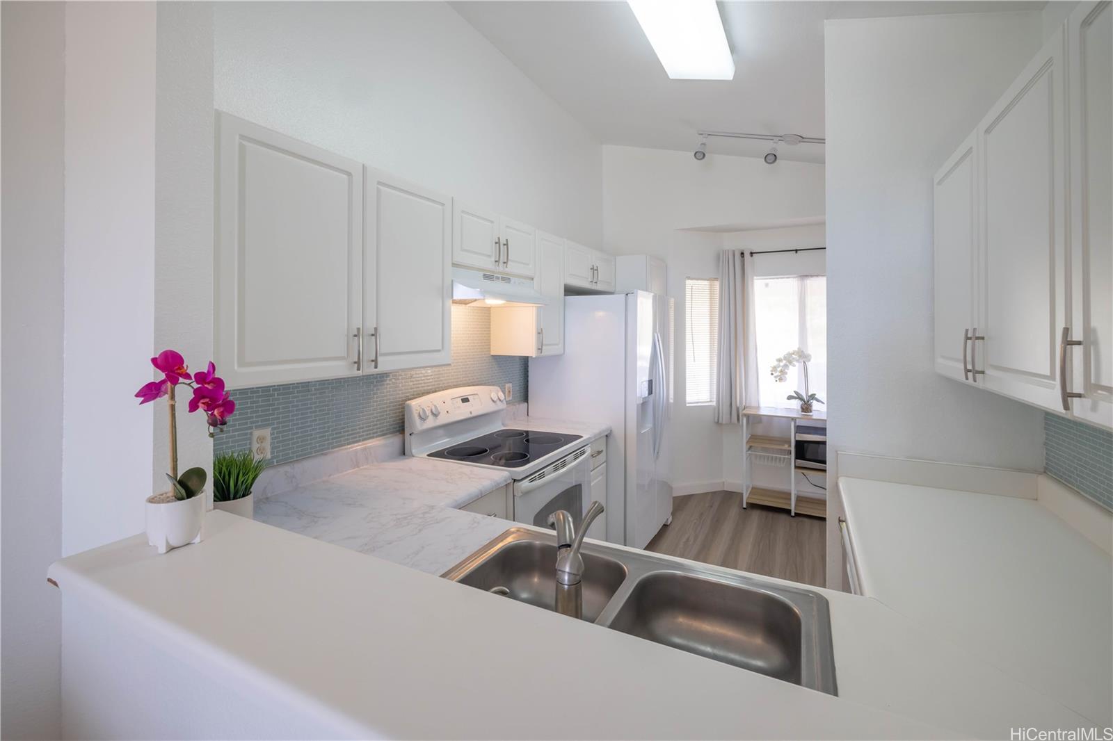 92-1240 Palahia Street  Unit U205