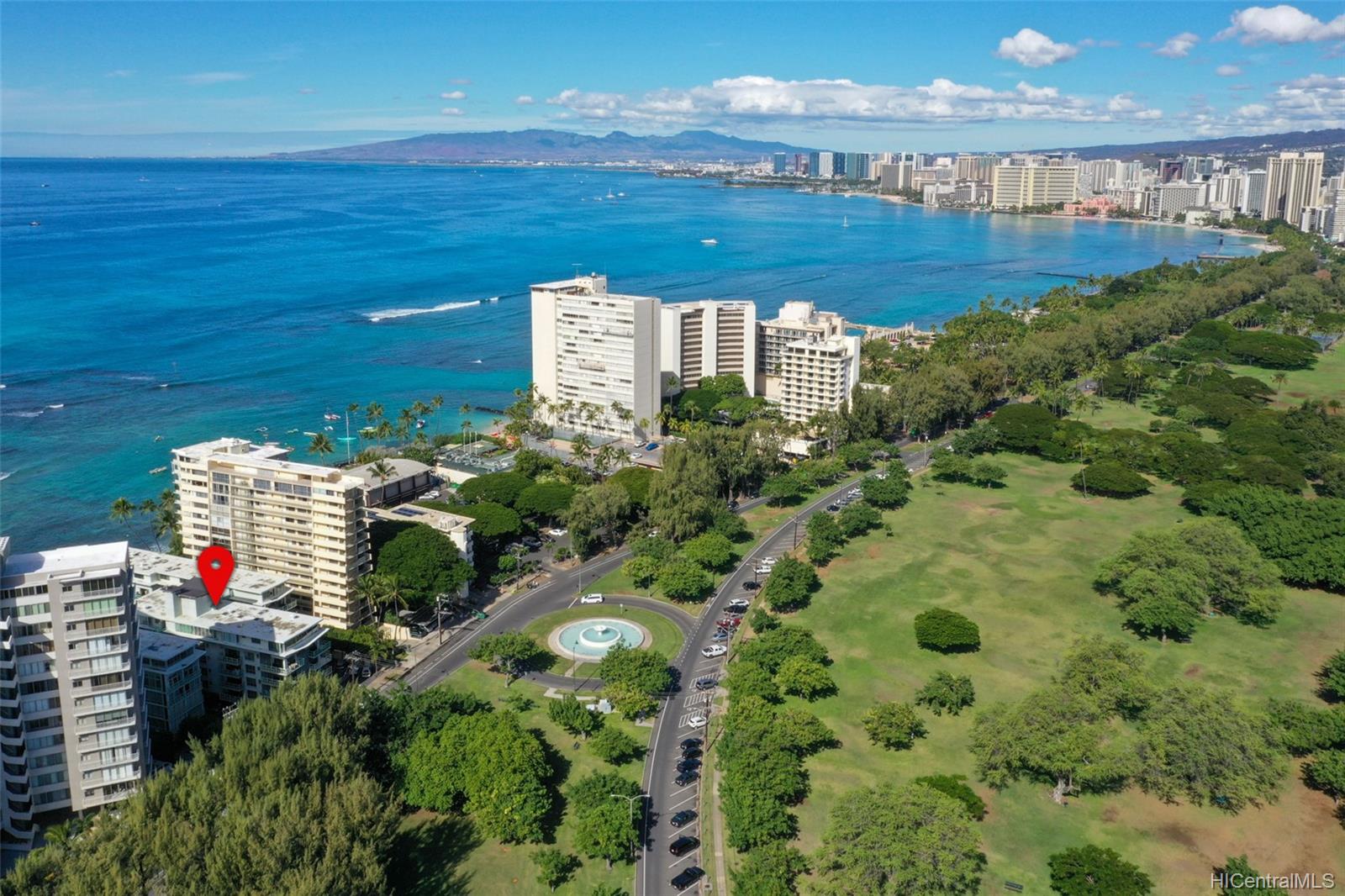 2957 Kalakaua Avenue  Unit 211