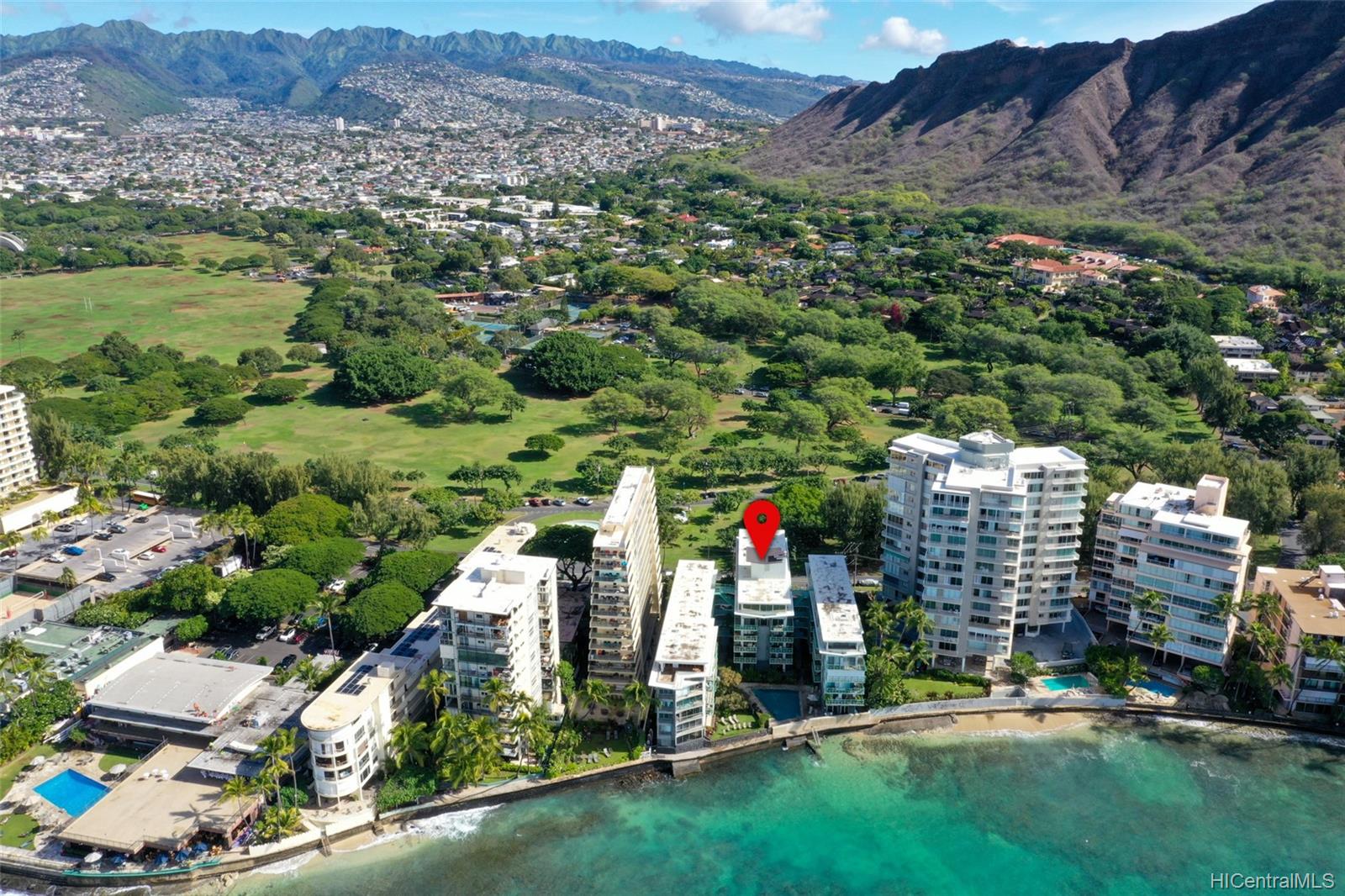 2957 Kalakaua Avenue  Unit 211