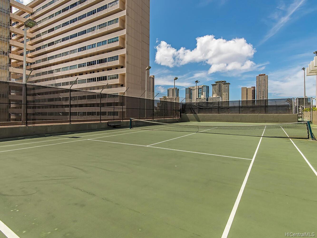 2333 Kapiolani Boulevard  Unit 3307