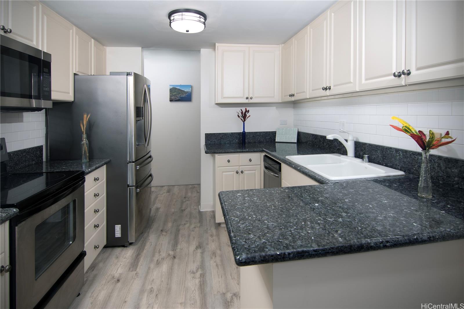 250 Kawaihae Street  Unit 1D