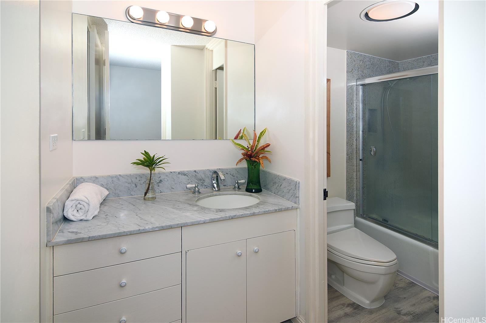 250 Kawaihae Street  Unit 1D