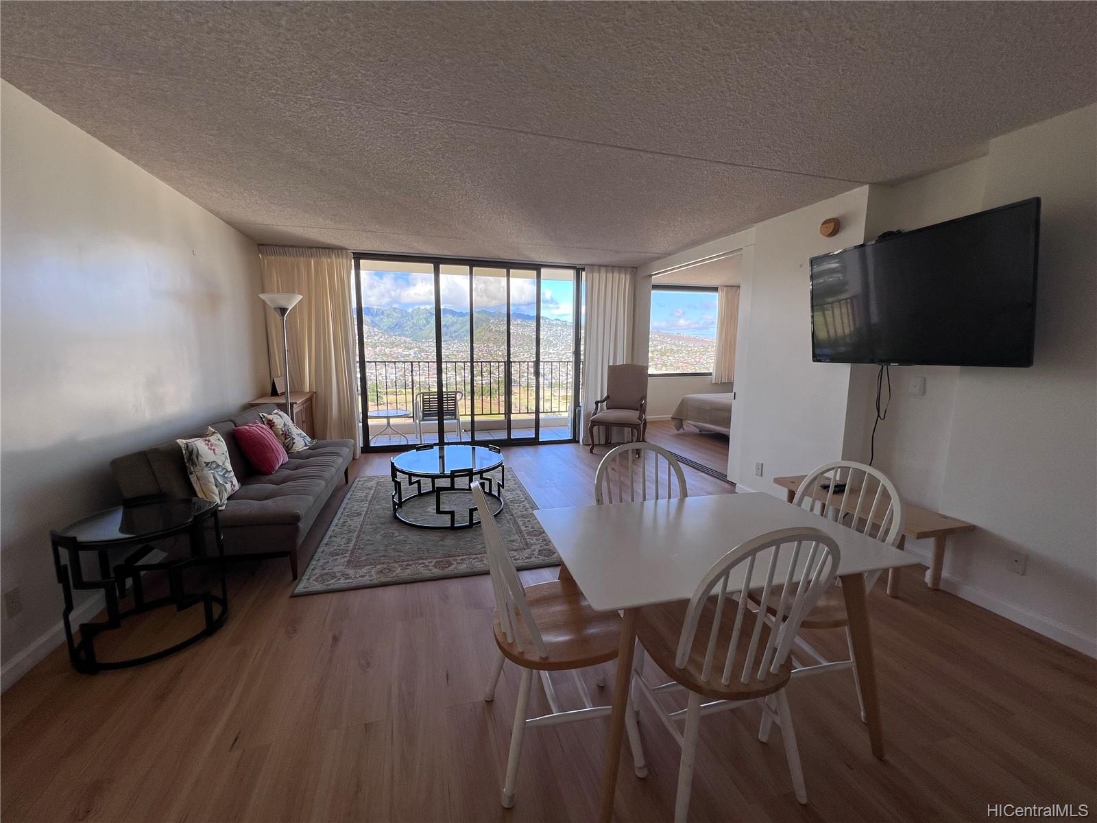 201 Ohua Avenue  Unit 3013