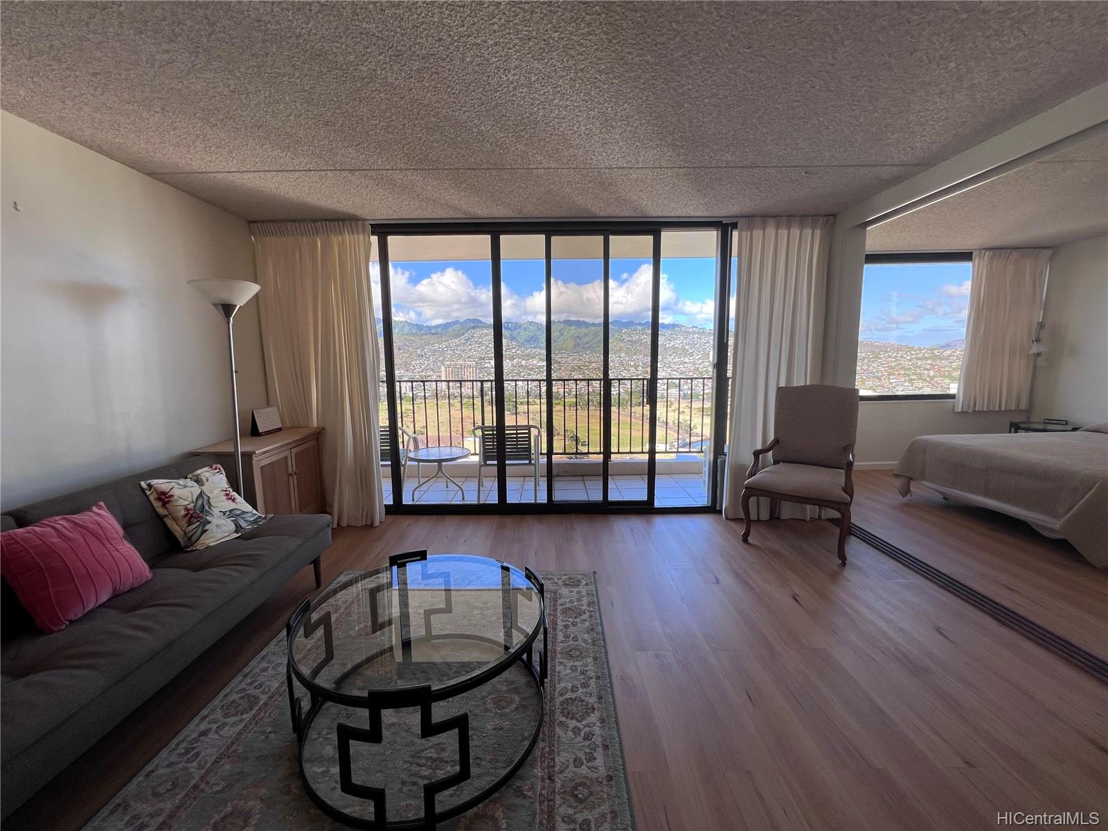 201 Ohua Avenue  Unit 3013