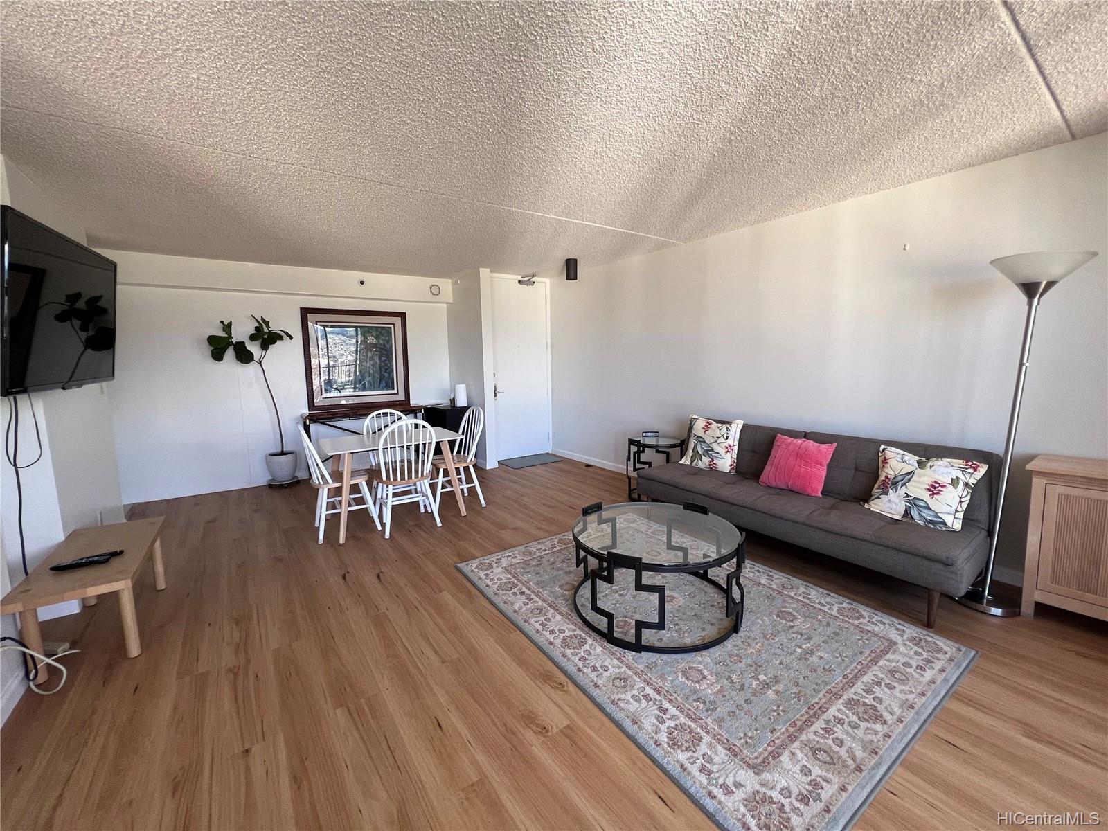 201 Ohua Avenue  Unit 3013