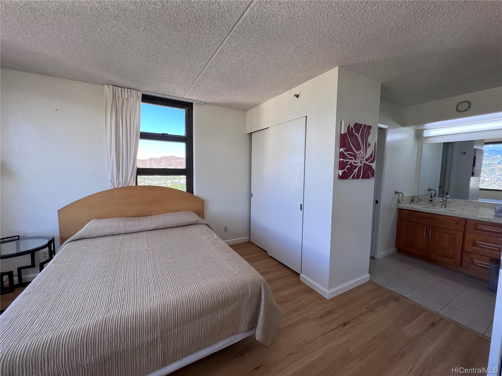 201 Ohua Avenue  Unit 3013