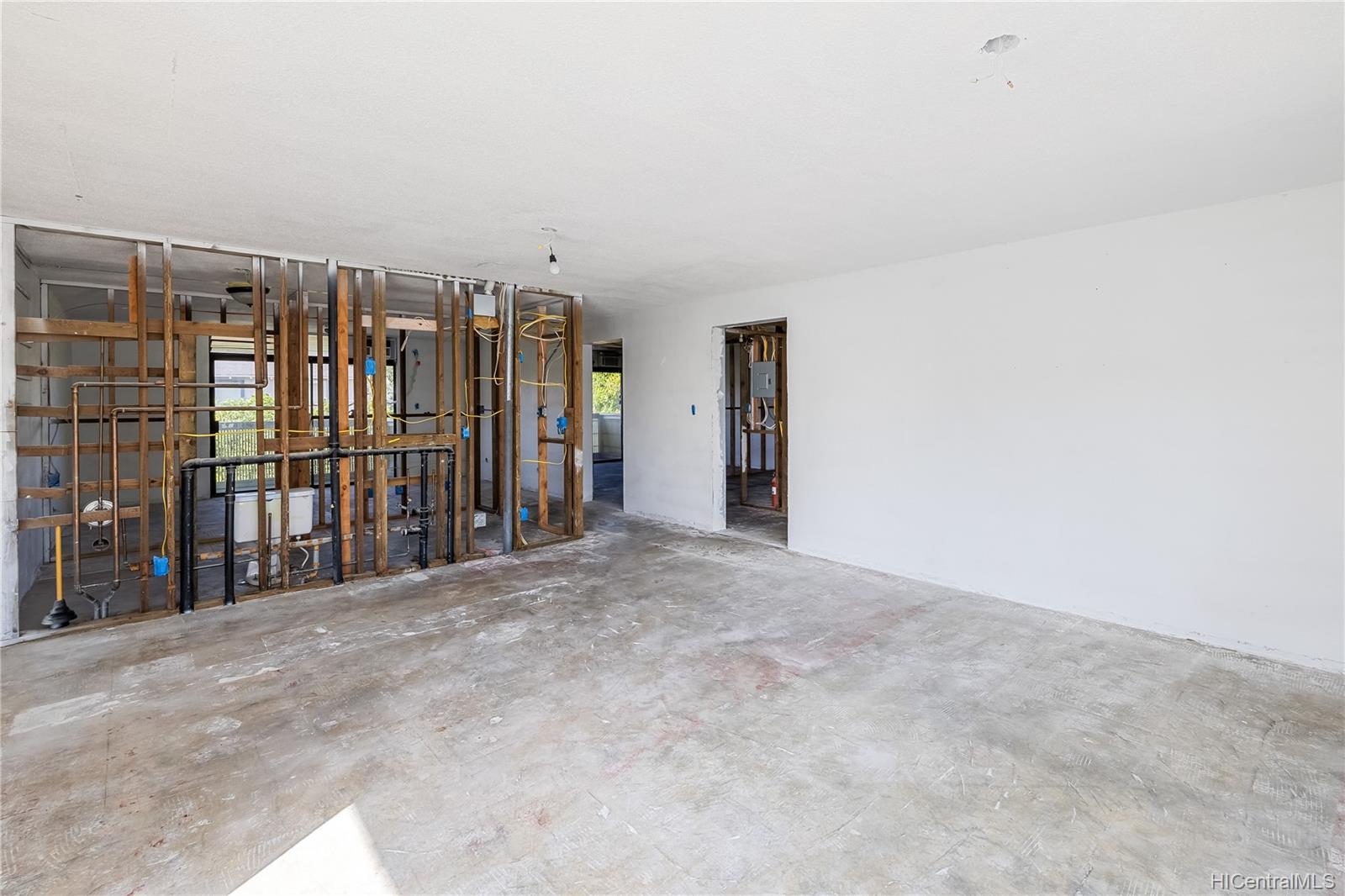 125 N Kalaheo Avenue