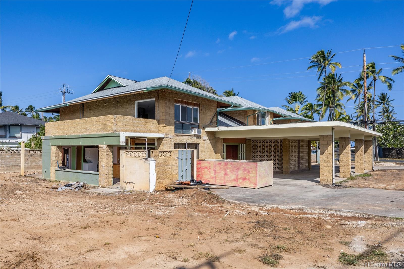 125 N Kalaheo Avenue