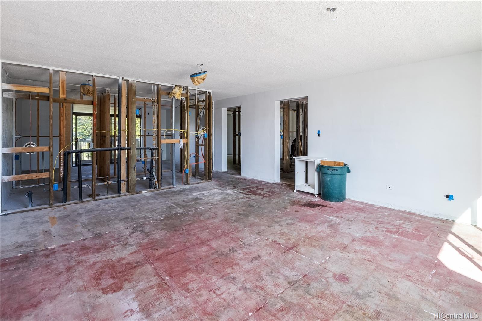 125 N Kalaheo Avenue