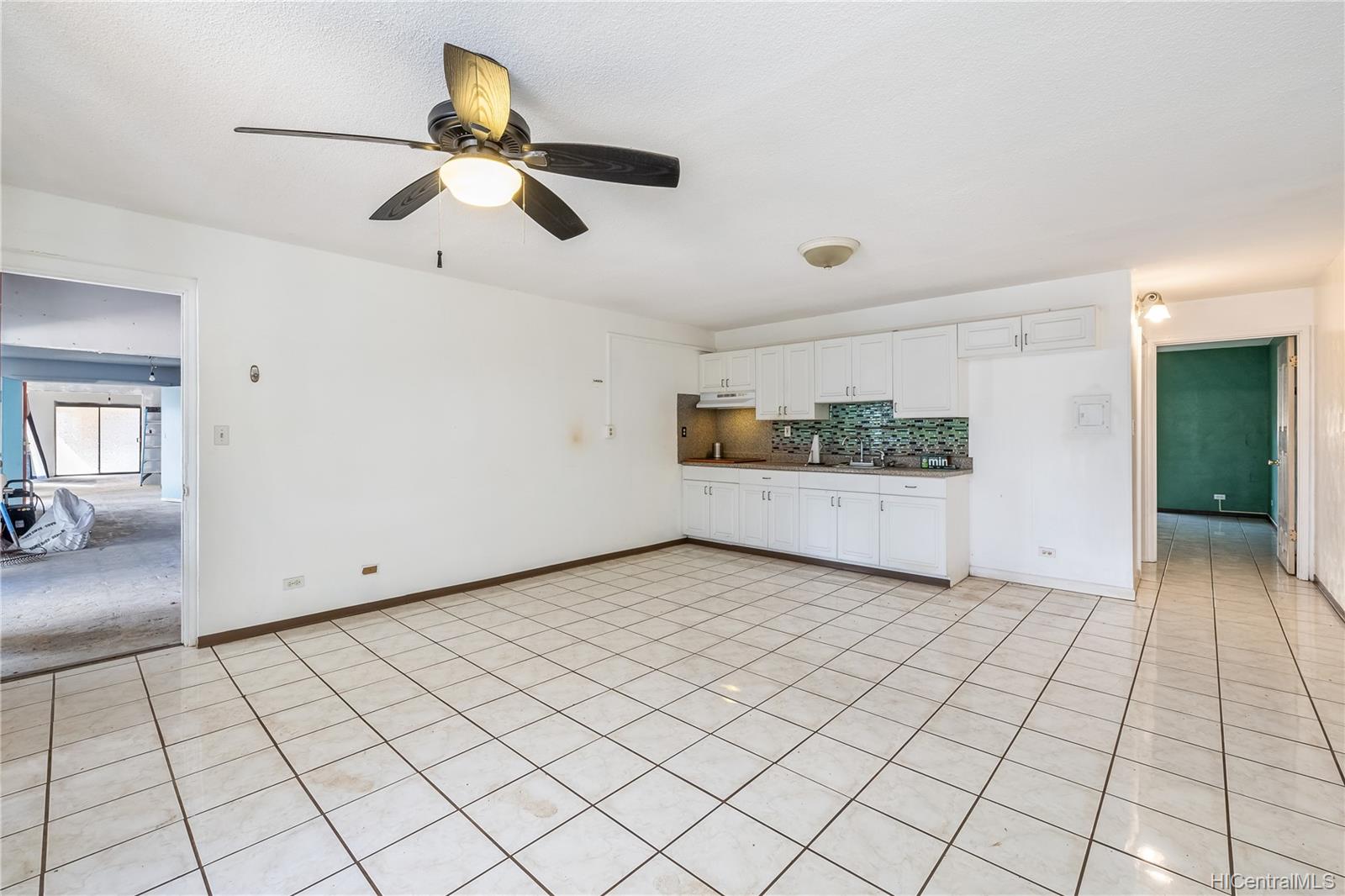 125 N Kalaheo Avenue