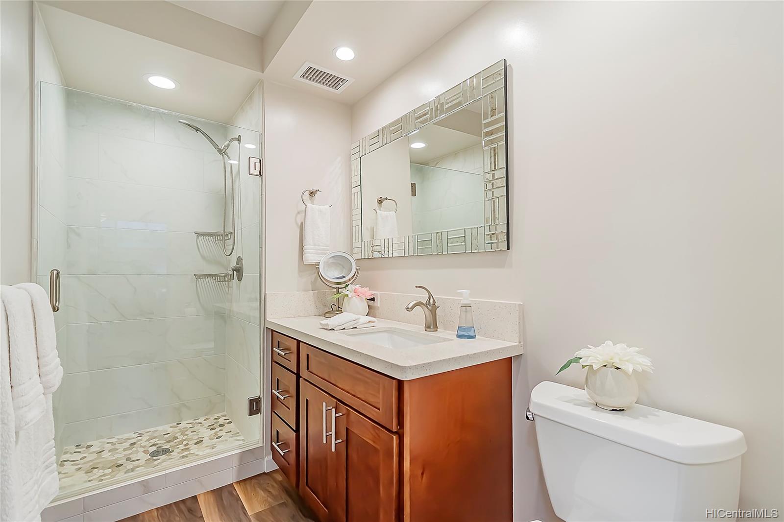 2999 Kalakaua Avenue  Unit 202