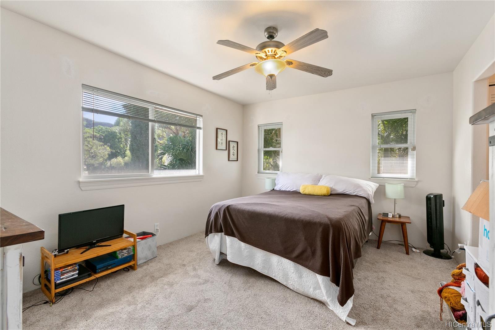 87-2065 Pakeke Street  Unit 10
