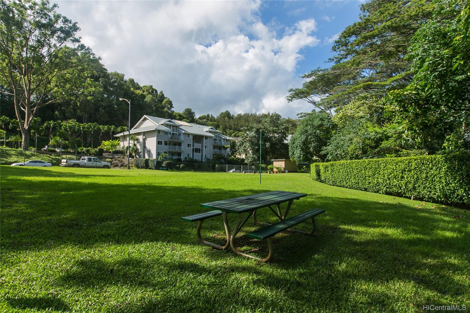 Waikalani Woodlands 95227 Waikalani Drive Unit A603 Mililani HI 96789