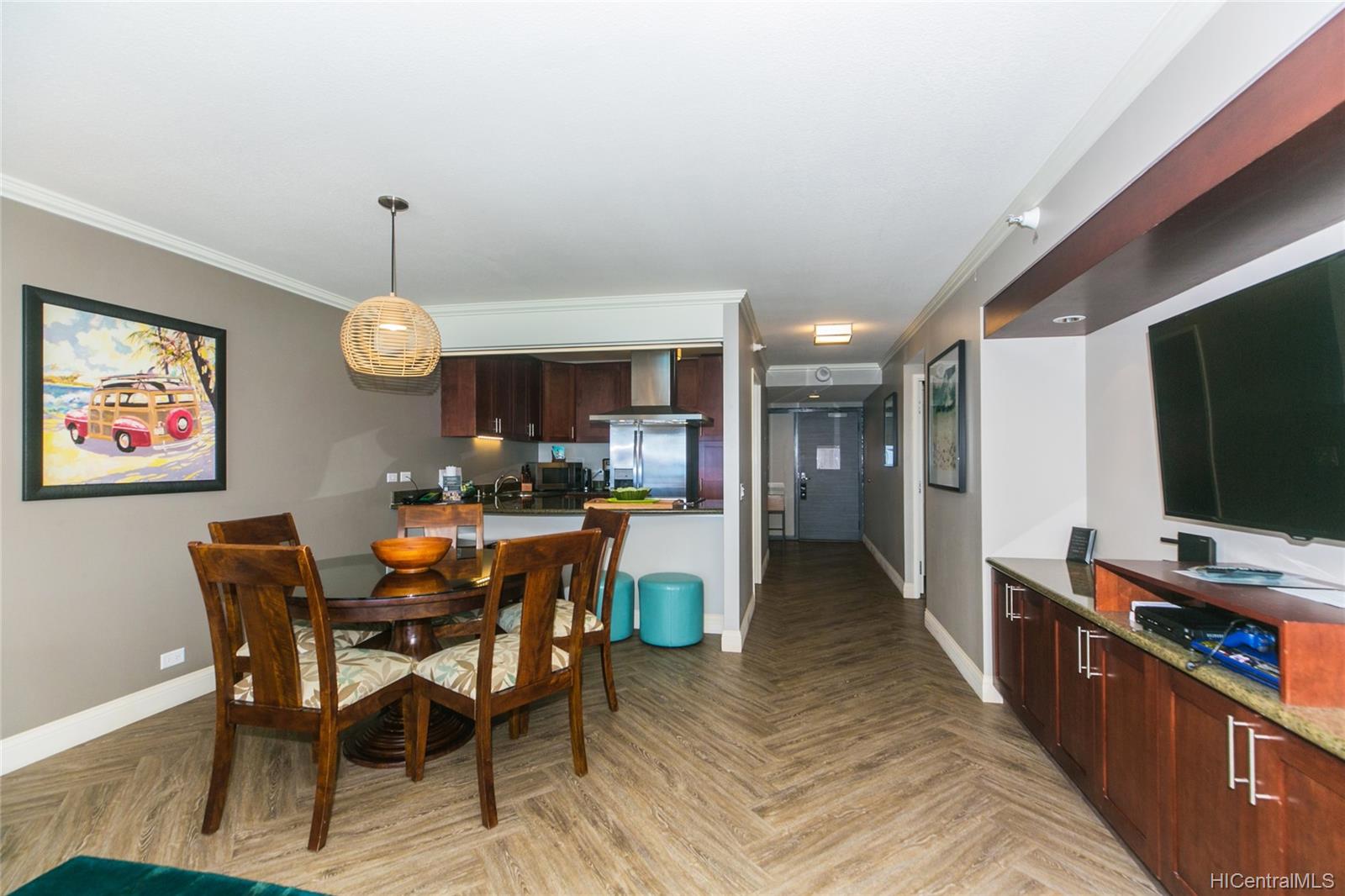 2470 Kalakaua Avenue  Unit 903