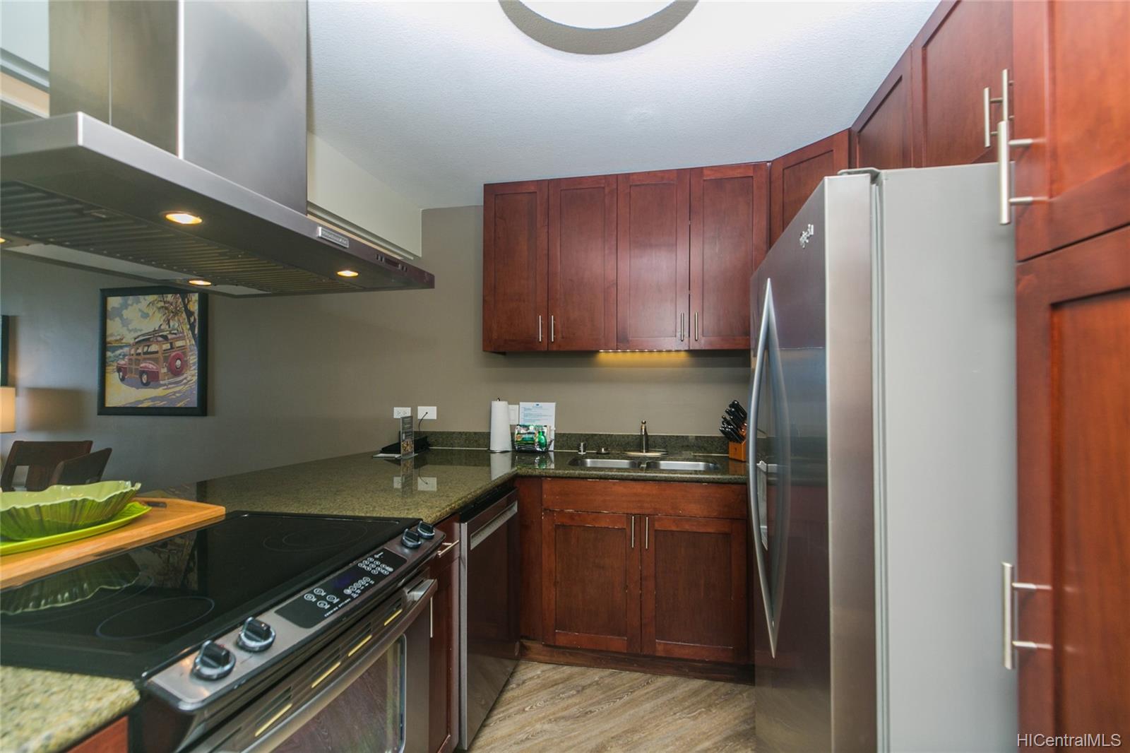 2470 Kalakaua Avenue  Unit 903