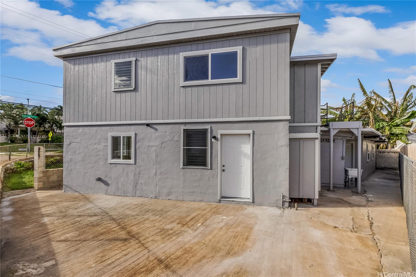 87-636 Farrington Highway