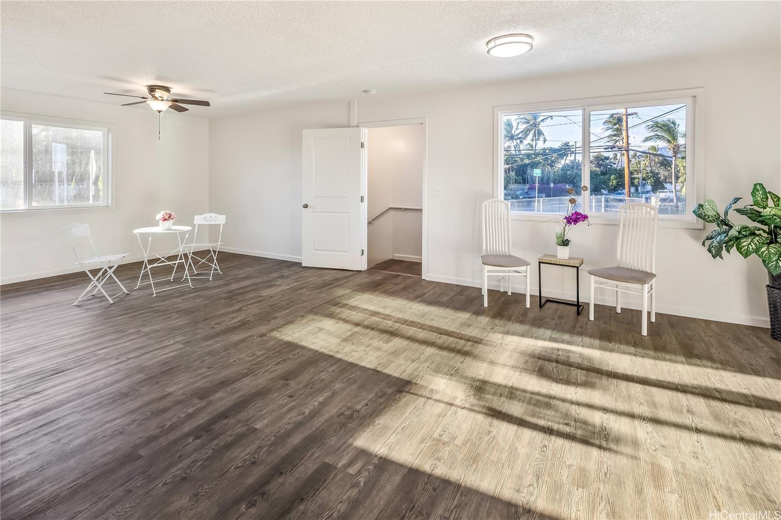 87-636 Farrington Highway