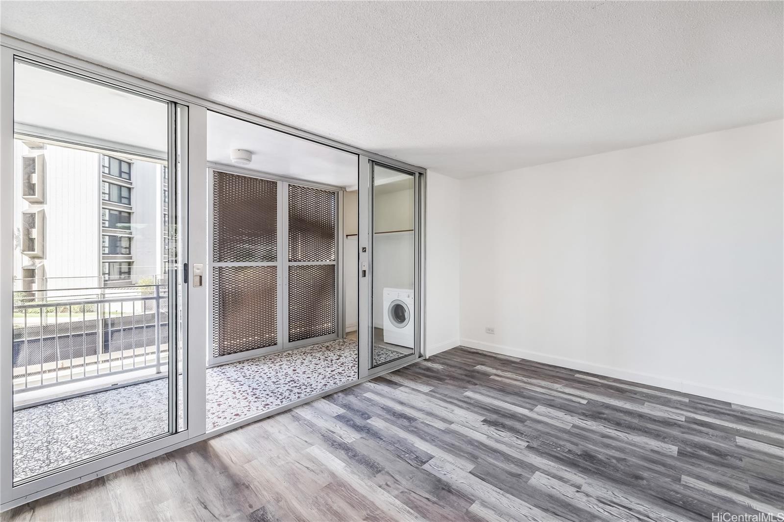 419A Atkinson Drive  Unit 607