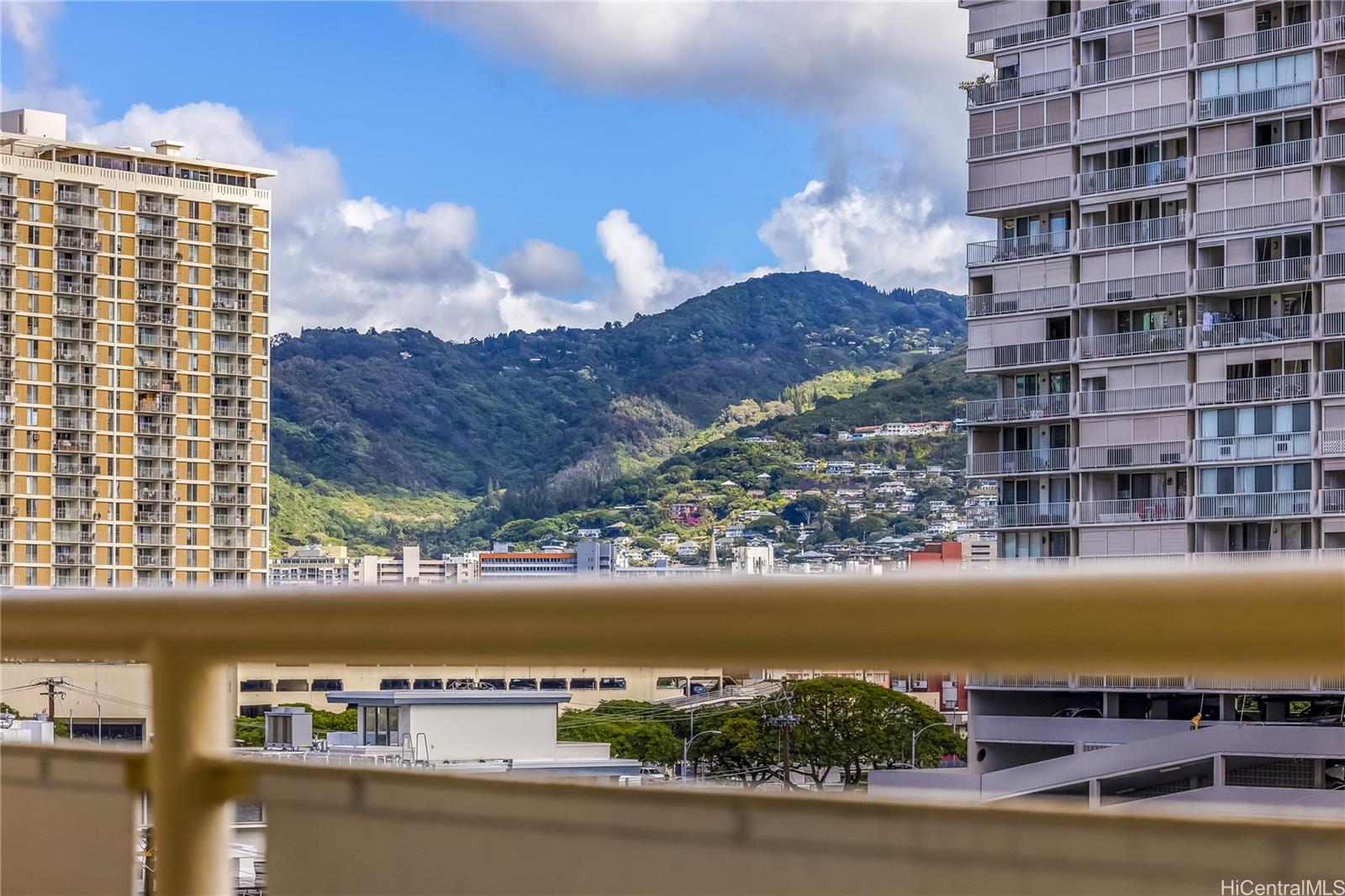 419A Atkinson Drive  Unit 607