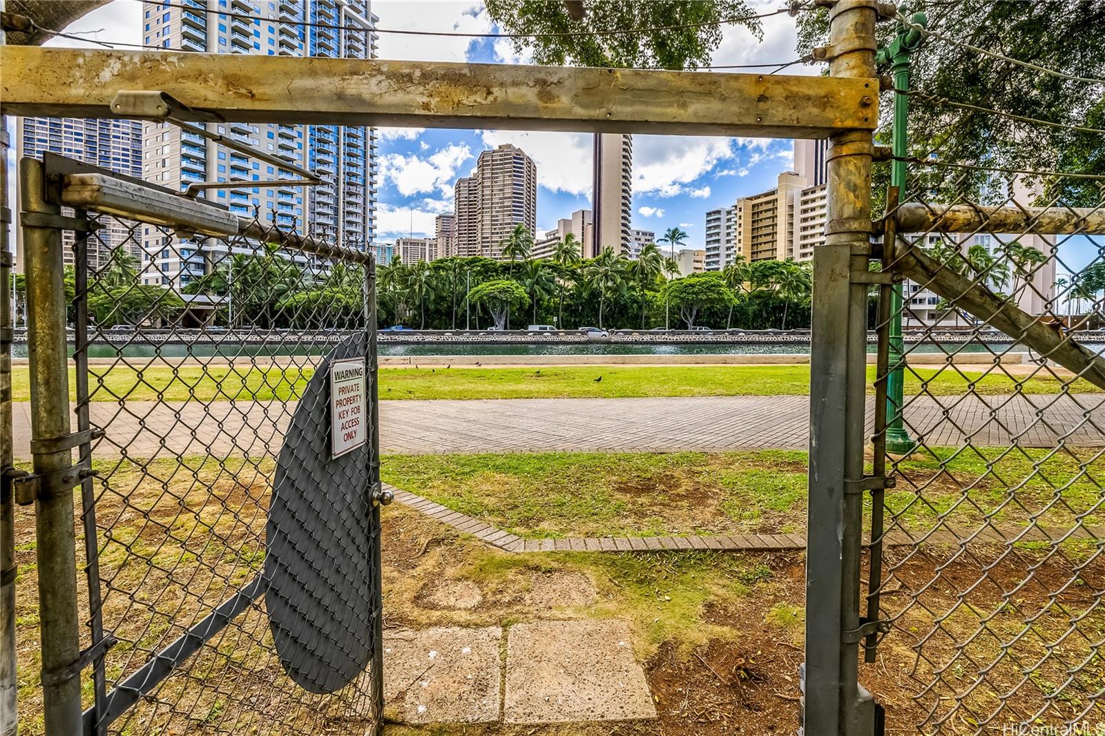 419A Atkinson Drive  Unit 607