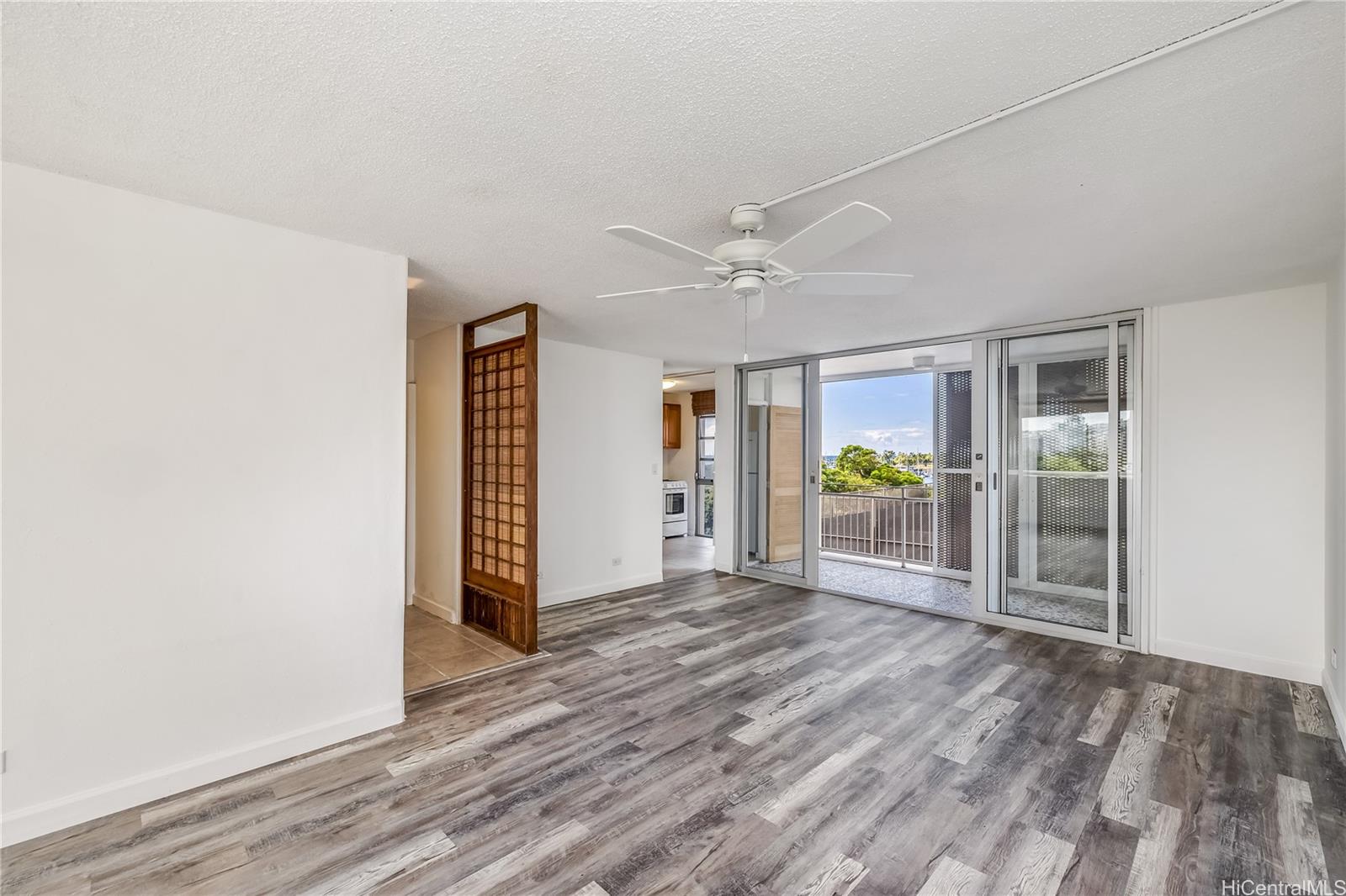419A Atkinson Drive  Unit 607
