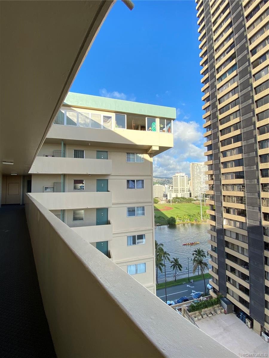 1909 Ala Wai Boulevard  Unit 1406