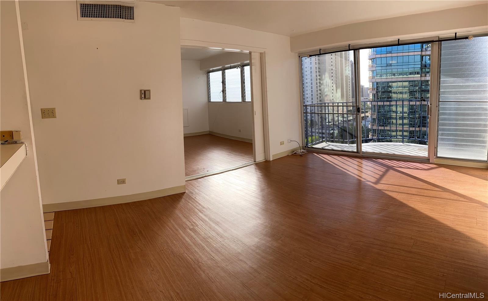1909 Ala Wai Boulevard  Unit 1406