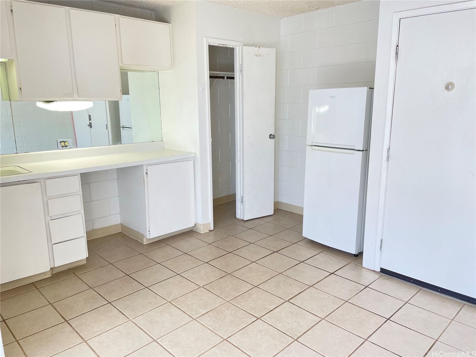 2509 Ala Wai Boulevard  Unit 1005