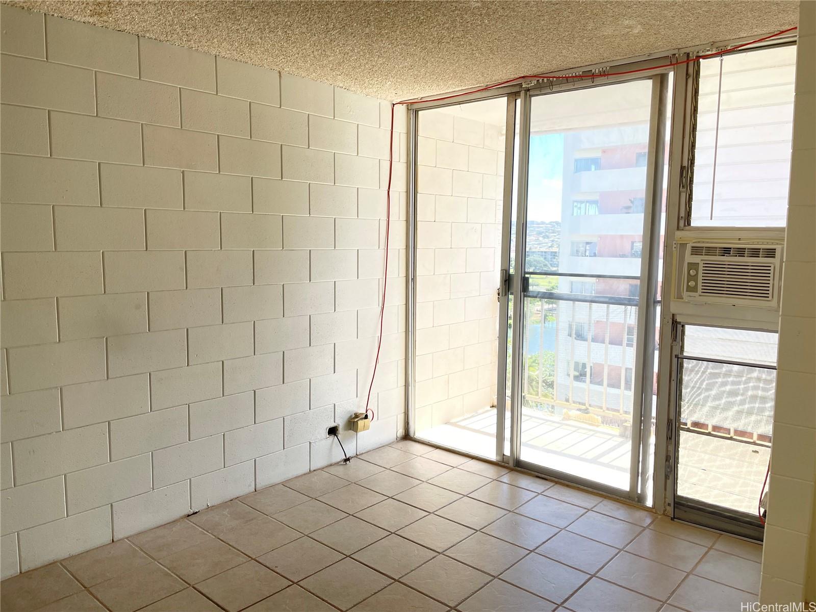 2509 Ala Wai Boulevard  Unit 1005